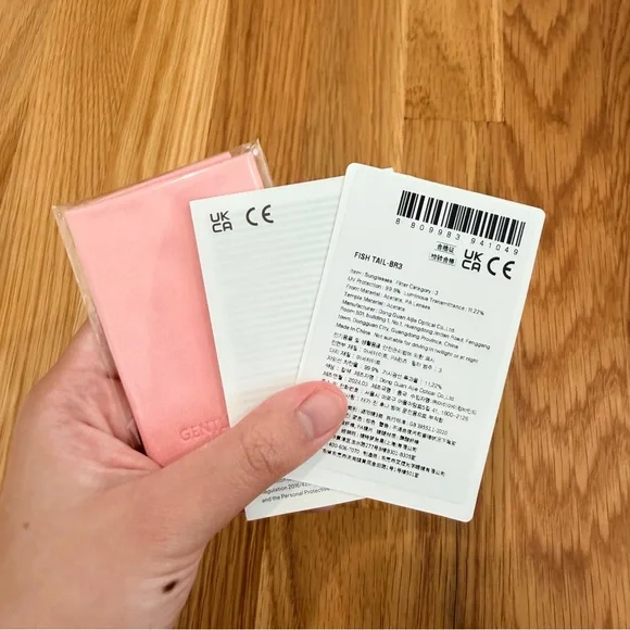 Gentle Monster Jennie Fish Tail Sunglasses - Picture 11 of 12